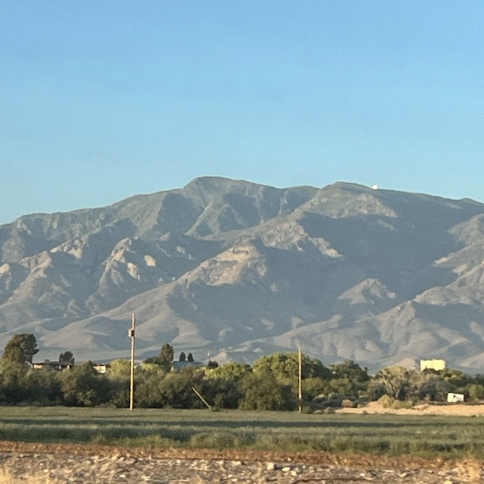 Mount Graham (Arizona), heiliger Berg der Apachen, von der Ostseite aus gesehen